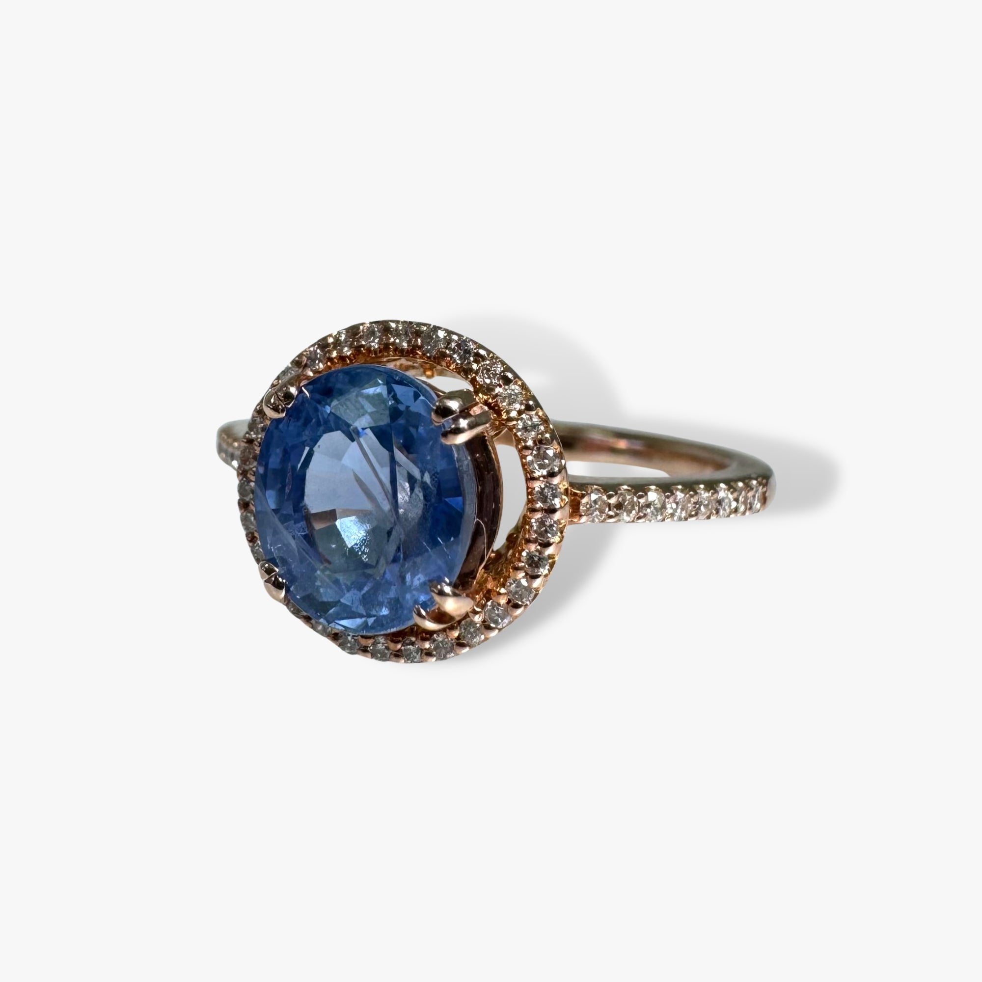 14 Rose Gold Round Cut Blue Sapphire Diamond Halo Ring Side View