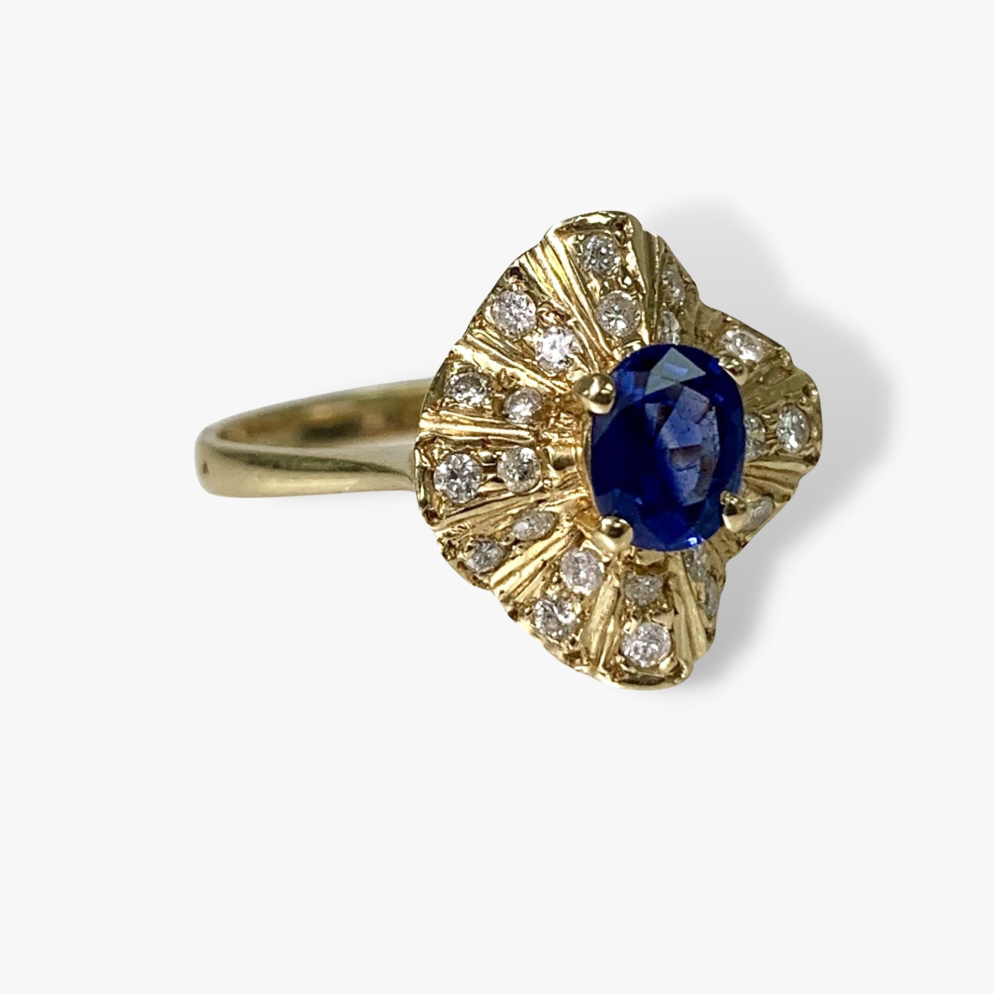 14k Yellow Gold Oval Cut Blue Sapphire Diamond Vintage Ring Side View