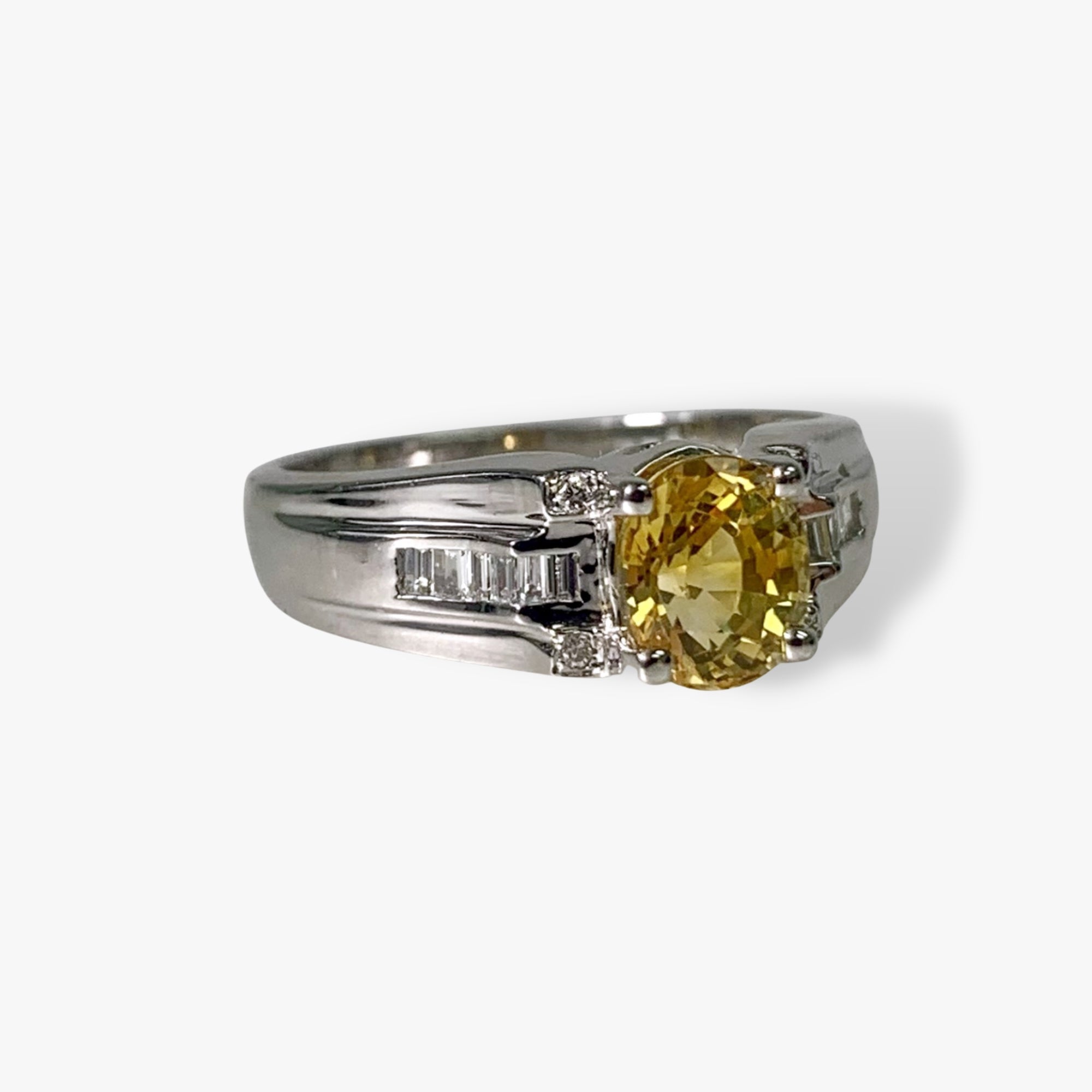 18k White Gold Oval Cut Yellow Sapphire Diamond Vintage Ring Side View