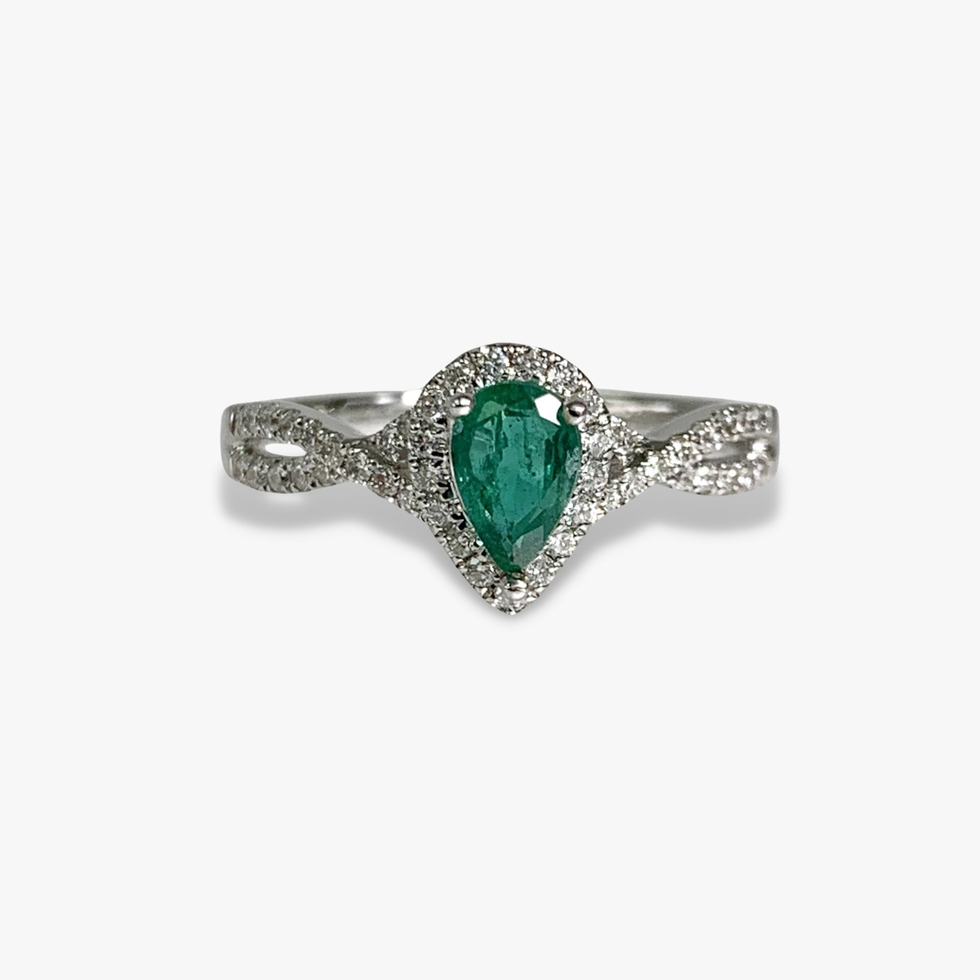 18k White Gold Pear-Shaped Emerald Diamond Halo Twisted Shank Ring