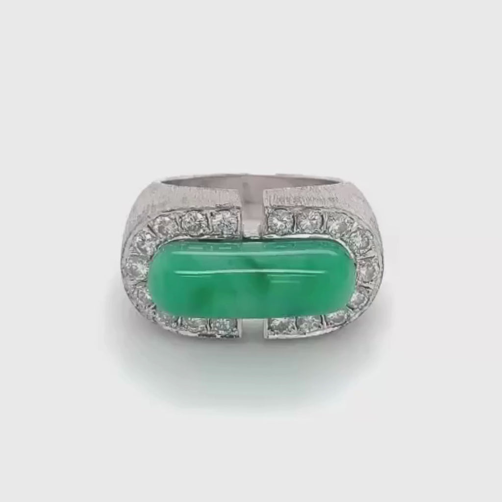 18k White Gold Oval-Shaped Green Jadeite and Diamond Vintage Ring