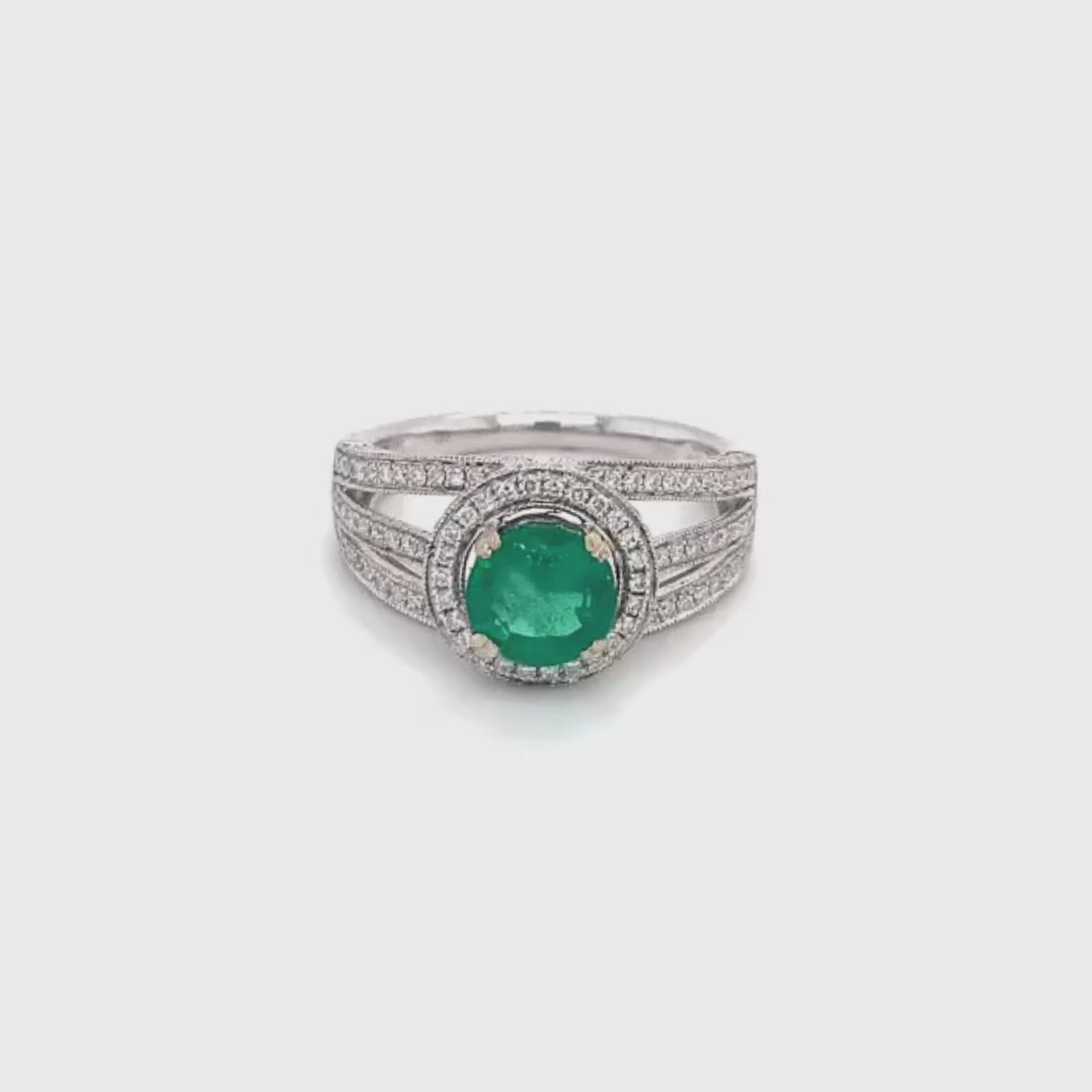 18k White Gold Round Cut Emerald Diamond Halo Triple Split Shank Ring