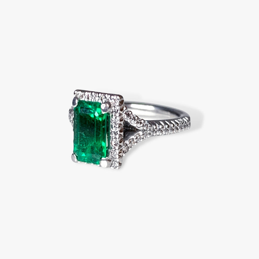 14K White Gold Emerald Diamond Halo Split Shank Ring Side View