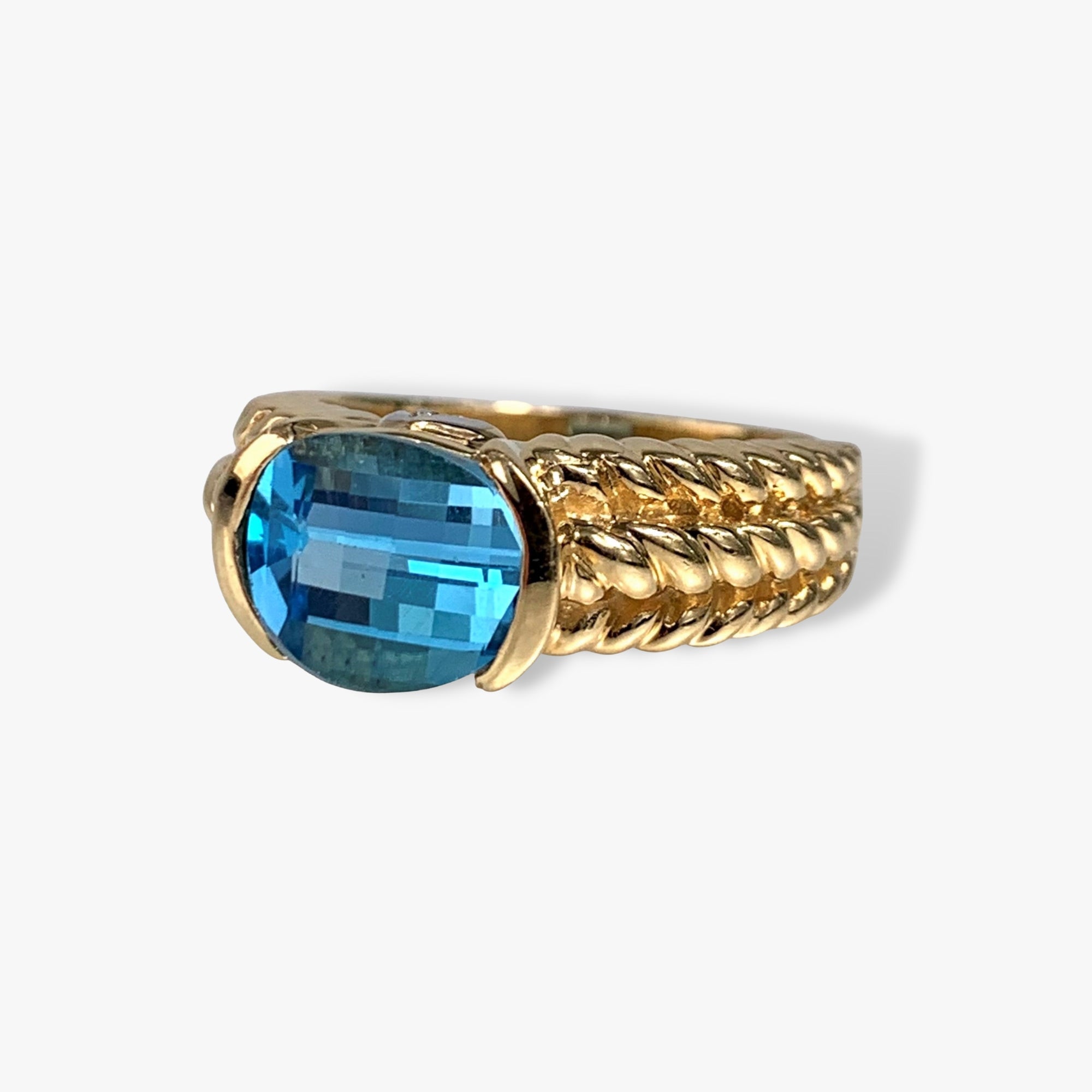 14k Yellow gold Oval Blue Topaz Vintage Signet Ring Side View