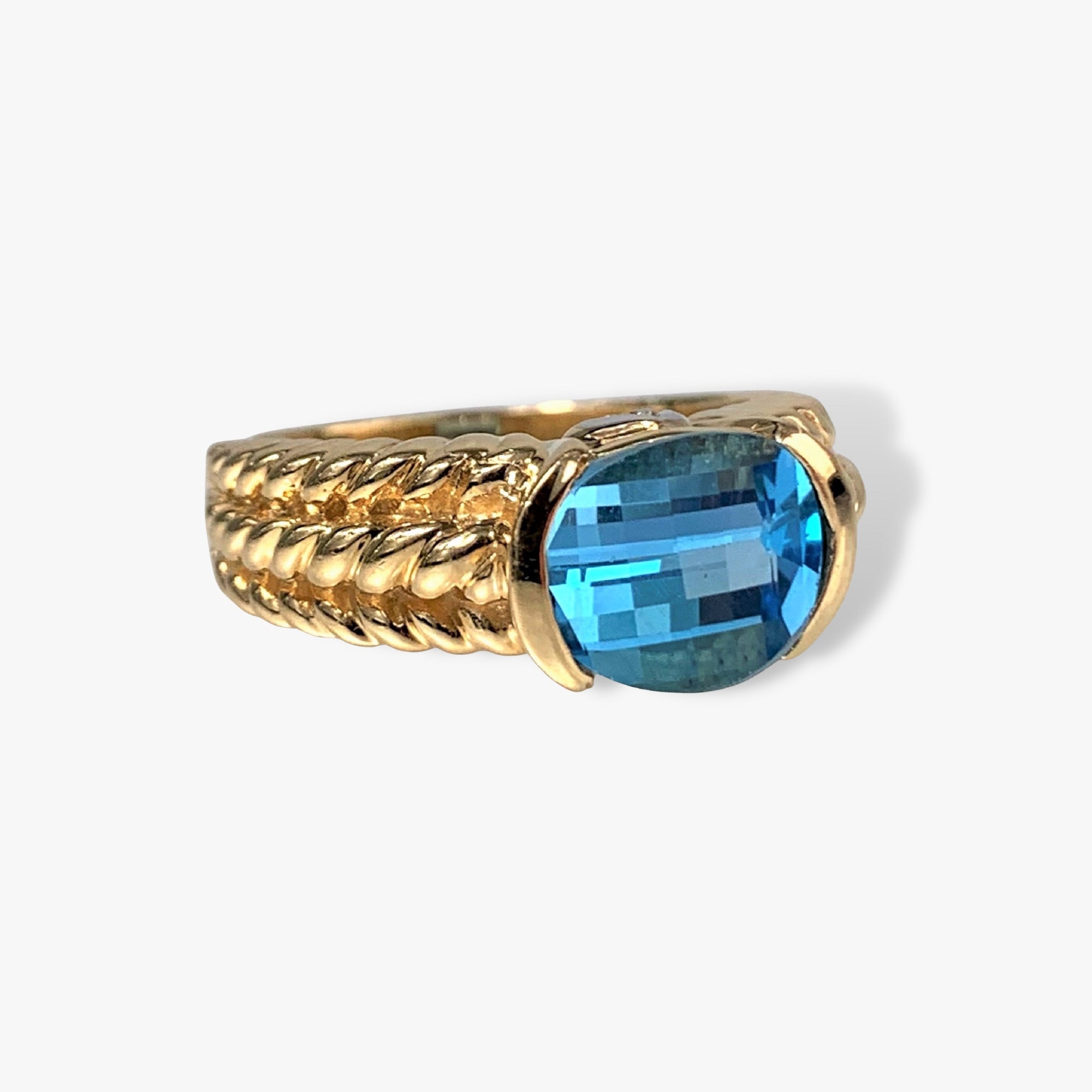 14k Yellow gold Oval Blue Topaz Vintage Signet Ring Side View