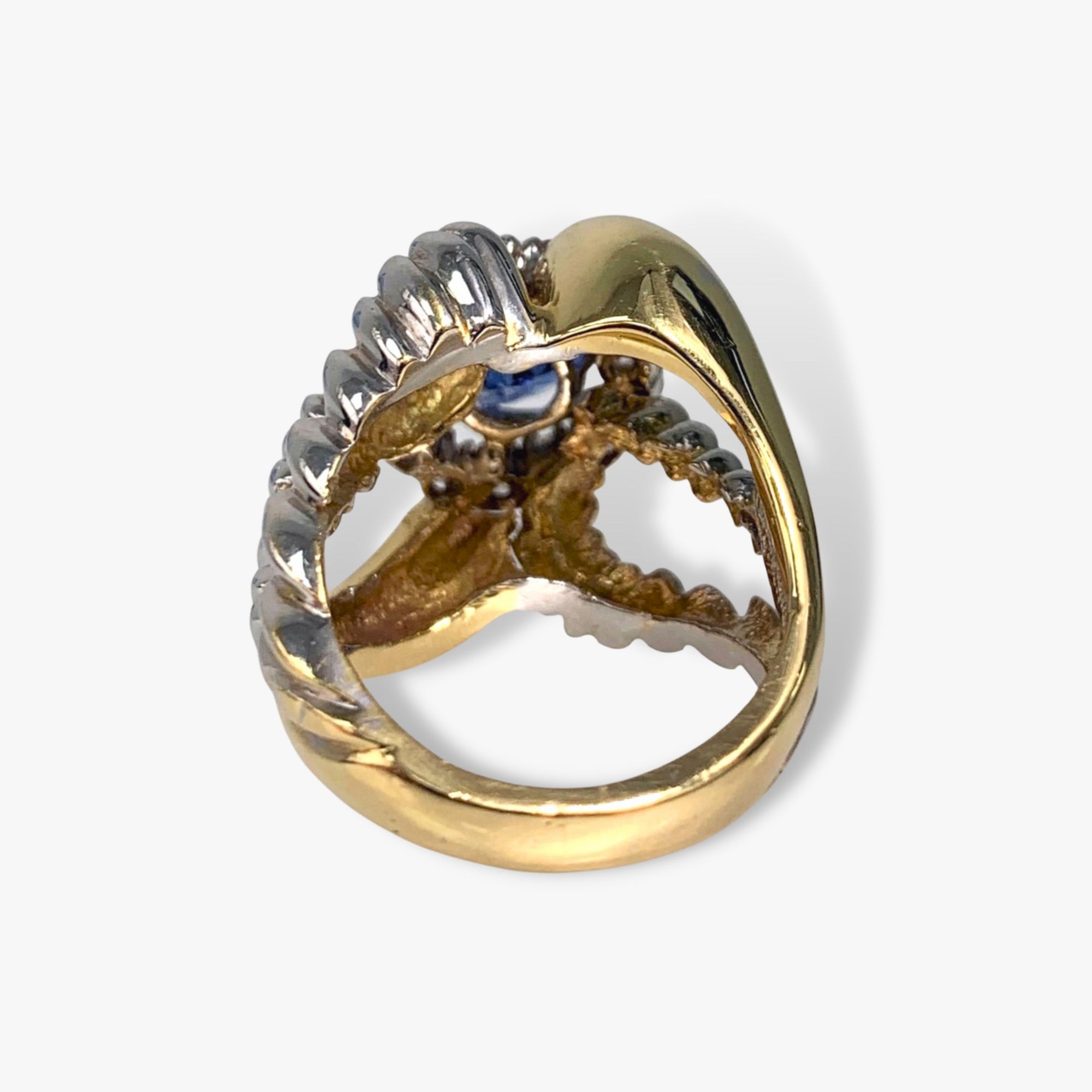 18k Yellow Gold Blue Sapphire and Diamond Two-Toned Gold Vintage Ring ...