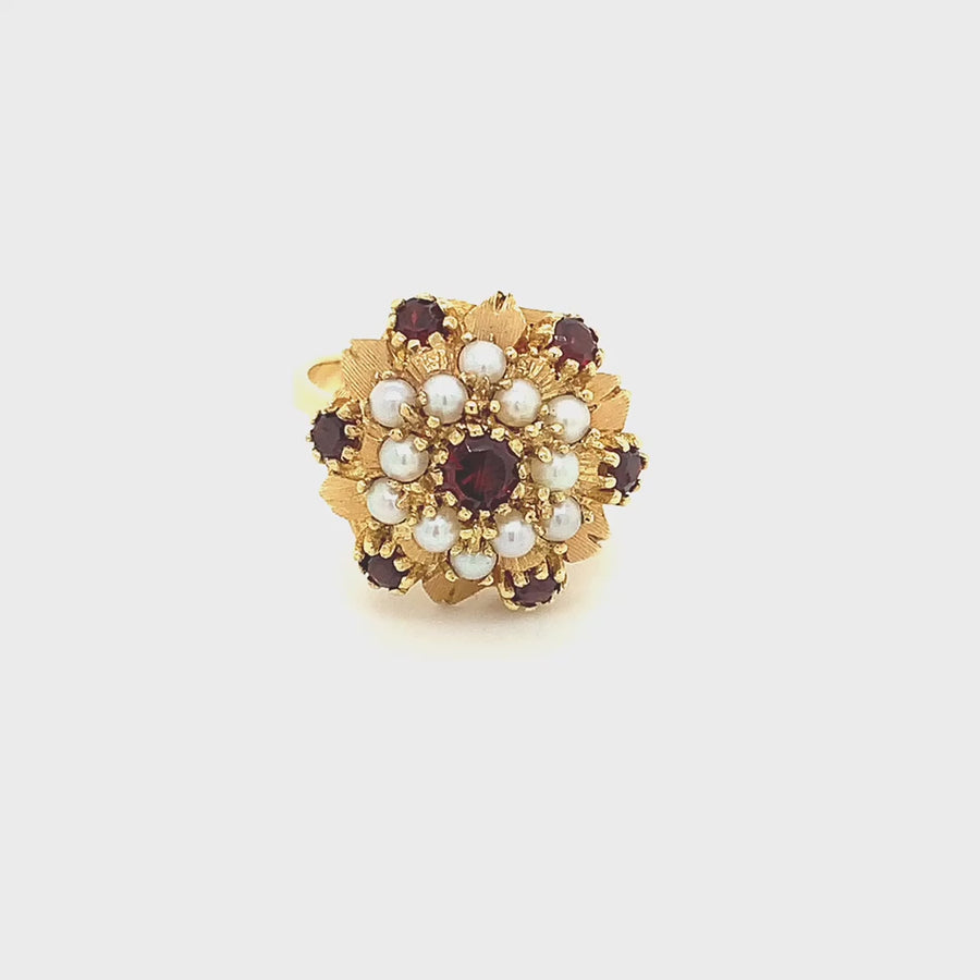 18k Yellow Gold Round Garnet and Pearl Vintage Flower Ring